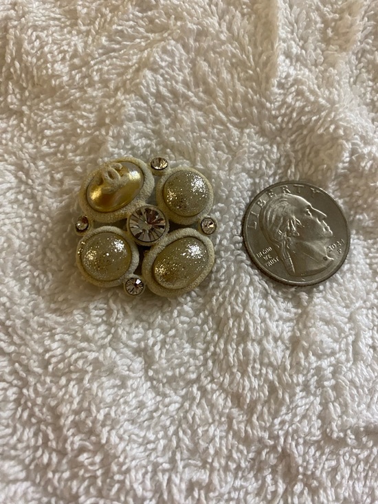 CHANEL Jewelry - Chanel single earring could be brooch or pendant